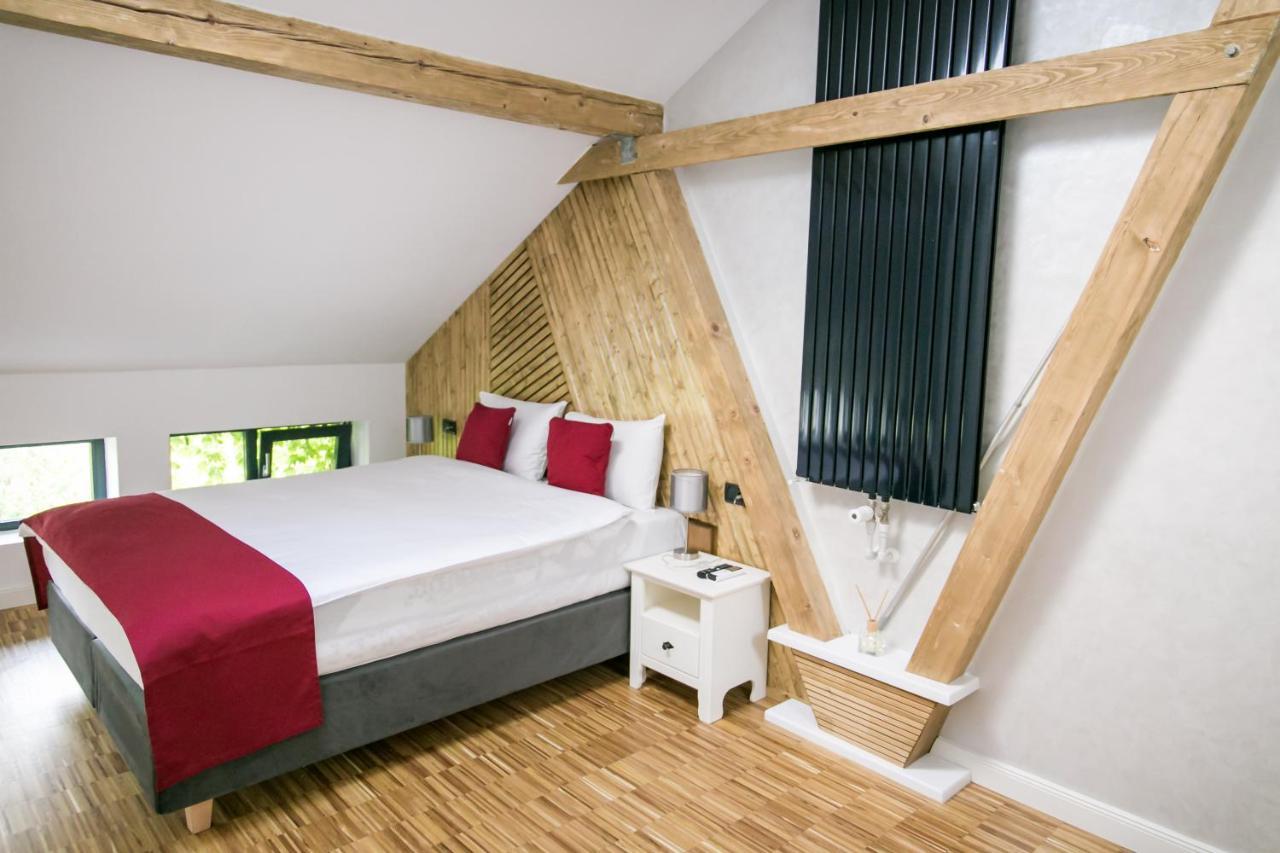 May Residence Dumbravita  Eksteriør billede